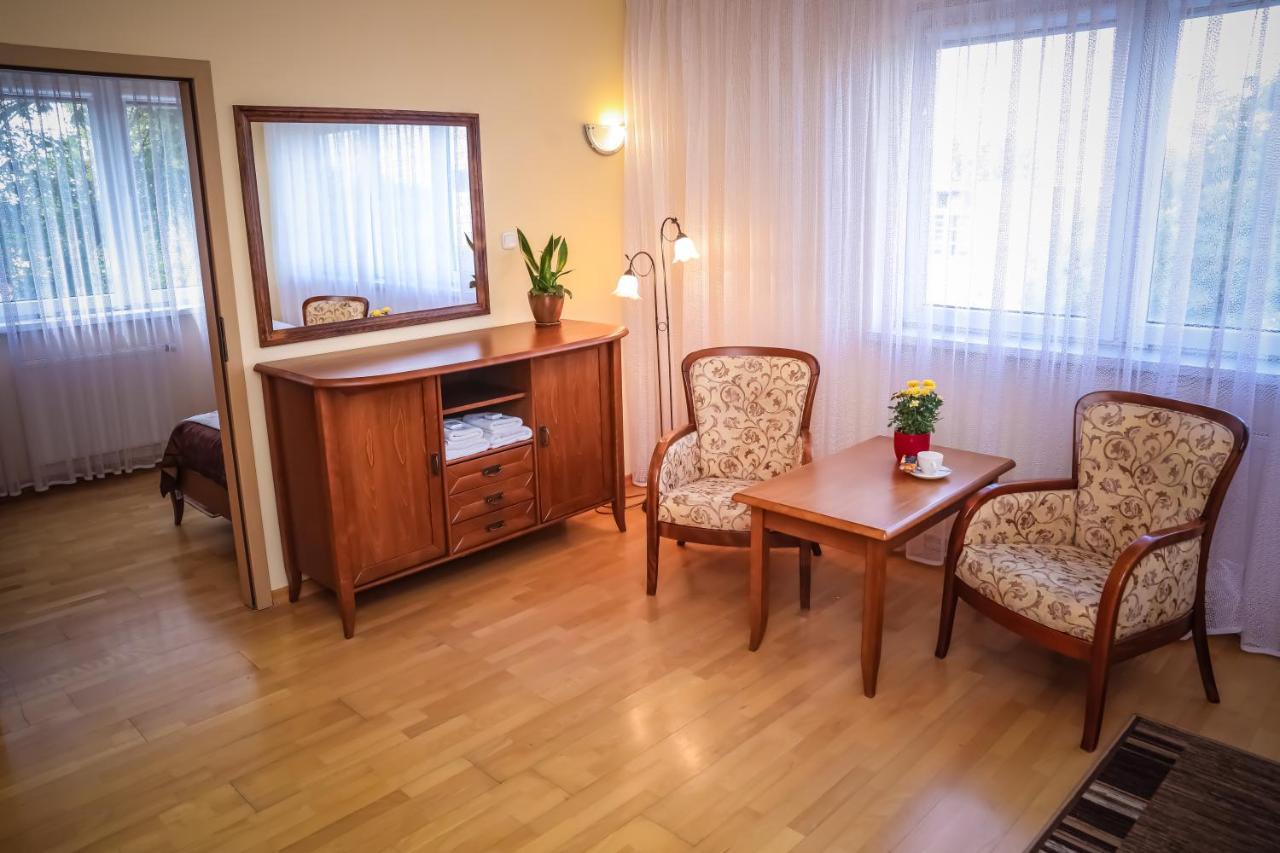 Uniwersytecki Hotel 2*
